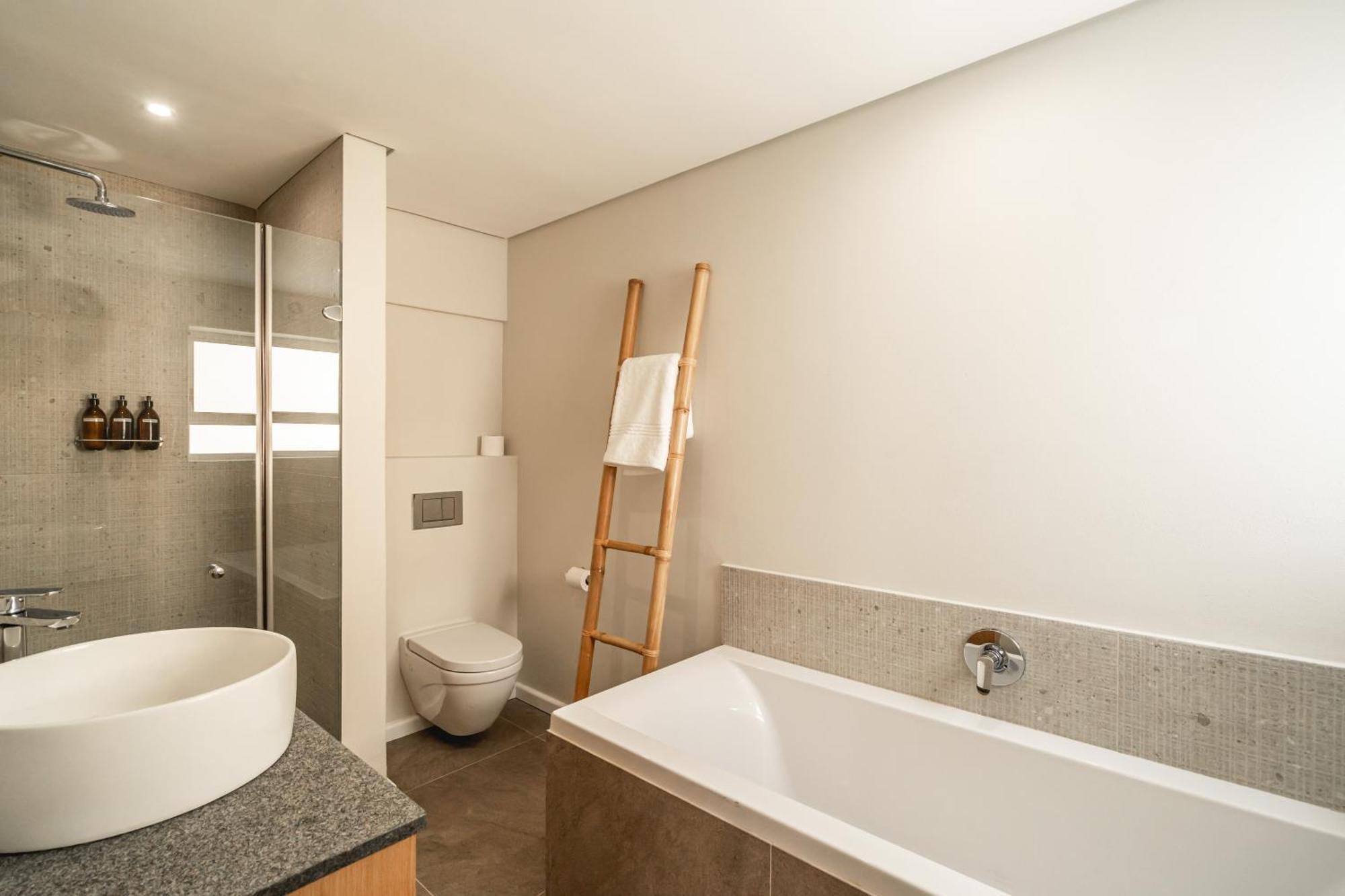 View16 Apartment เคปทาวน์ ภายนอก รูปภาพ
