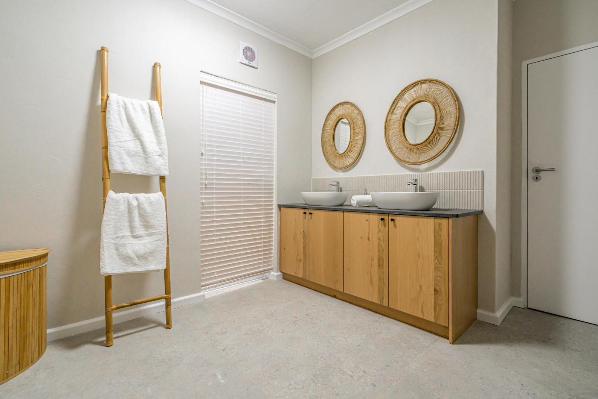 View16 Apartment เคปทาวน์ ภายนอก รูปภาพ